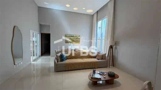 Casa com 4 Quartos à venda, 220m² no Jardins Valência, Goiânia