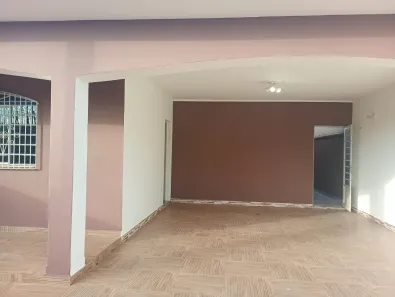 Casa com 3 Quartos para alugar, 152m² no Vila Santa Isabel, Campinas