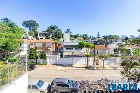 Casa com 4 Quartos à venda, 324m² no Pacaembu, São Paulo