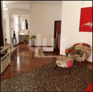 Casa de Condomínio com 3 Quartos para alugar, 215m² no Jardim América II, Valinhos