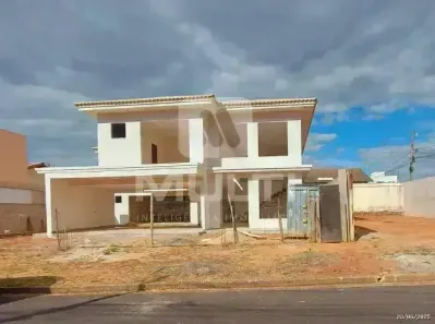 Casa com 4 Quartos à venda, 429m² no Alto Umuarama, Uberlândia