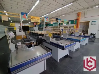 Ponto Comercial à venda, 2000m² no Parque São Vicente, São Vicente