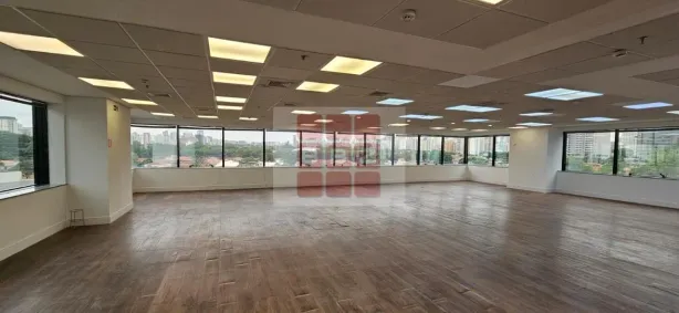 Sala Comercial à venda, 293m² no Cidade Monções, São Paulo