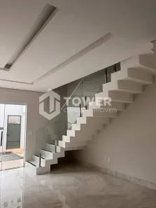 Sobrado com 3 Quartos à venda, 125m² no Grand Ville, Uberlândia