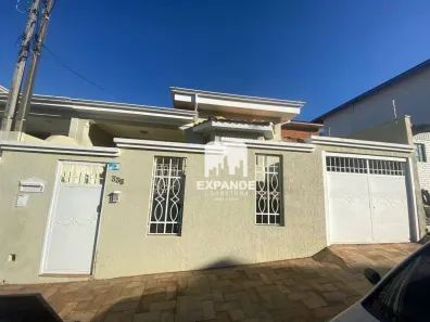 Casa com 3 Quartos à venda, 180m² no Jardim Bom Pastor, Botucatu