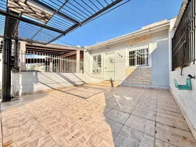 Casa com 2 Quartos à venda, 70m² no Olaria, Canoas