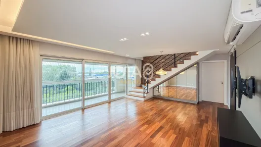Cobertura com 2 Quartos para alugar, 223m² no Cristo Rei, Curitiba