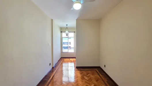 Apartamento com 2 Quartos à venda, 72m² no Laranjeiras, Rio de Janeiro