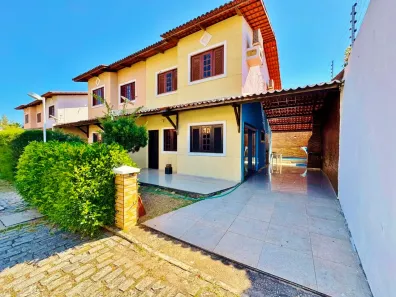 Casa de Condomínio com 4 Quartos para alugar, 110m² no Passaré, Fortaleza