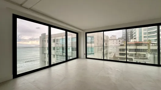 Apartamento com 3 Quartos à venda, 127m² no Meia Praia, Itapema