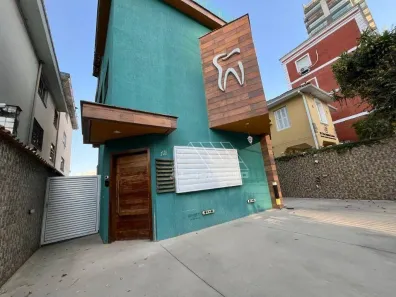 Imóvel Comercial para alugar, 304m² no Embaré, Santos