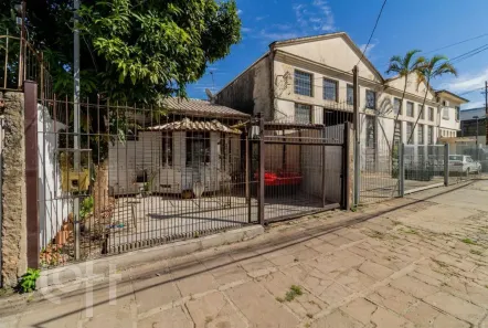 Casa com 2 Quartos à venda, 70m² no São Geraldo, Porto Alegre