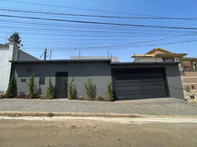 Casa com 4 Quartos à venda, 266m² no Anápolis City, Anápolis