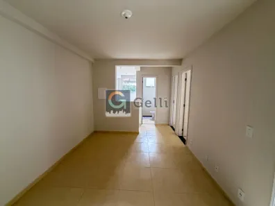 Apartamento com 2 Quartos para alugar, 55m² no Duarte Silveira, Petrópolis