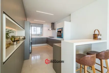 Apartamento com 4 Quartos à venda, 353m² no São Vicente, Itajaí