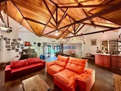 Casa de Condomínio com 5 Quartos à venda, 302m² no Jardim Colibri, Embu das Artes
