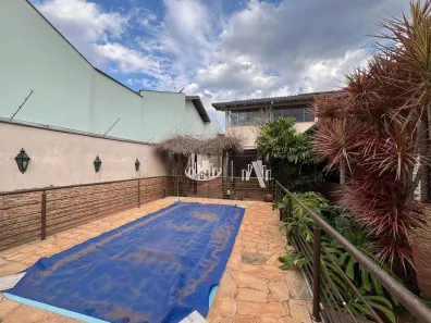 Casa com 3 Quartos à venda, 220m² no Esperança, Londrina
