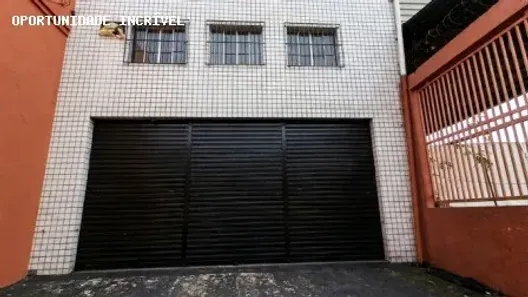 Galpão/Depósito/Armazém à venda, 304m² no Vila Nair, São Paulo