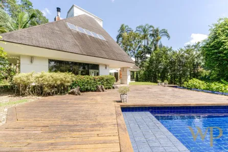 Casa com 3 Quartos à venda, 388m² no América, Joinville