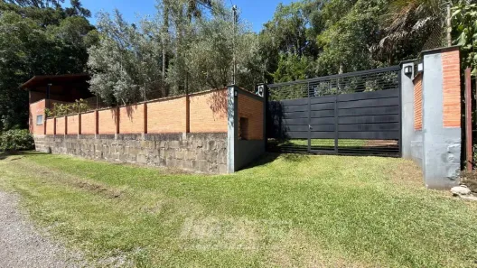 Lote/Terreno à venda, 1400m² no Ana Rech, Caxias do Sul