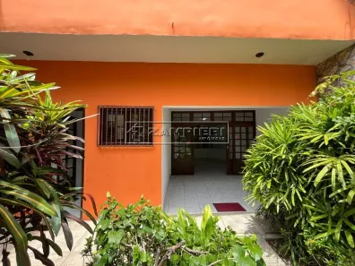 Casa com 3 Quartos para alugar, 210m² no Jatiúca, Maceió