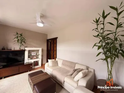 Casa com 3 Quartos à venda, 166m² no Glória, Joinville