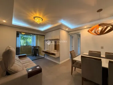 Apartamento com 3 Quartos para alugar, 77m² no Cristal, Porto Alegre