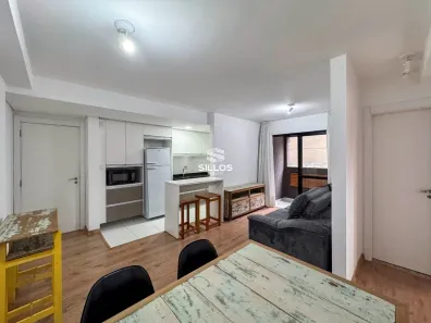 Apartamento com 2 Quartos para alugar, 60m² no Cristo Rei, Curitiba