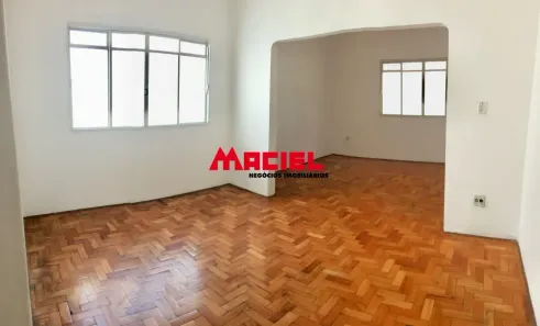 Casa com 3 Quartos à venda, 196m² no Jardim Rony, Guaratinguetá
