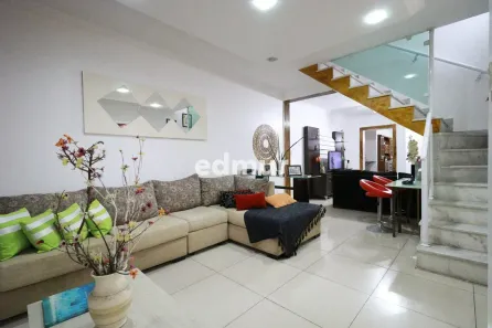 Sobrado com 4 Quartos à venda, 238m² no Vila Camilópolis, Santo André