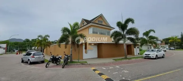 Casa de Condomínio com 4 Quartos à venda, 416m² no Recreio dos Bandeirantes, Rio de Janeiro