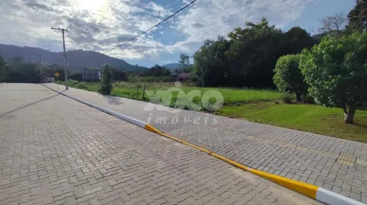 Lote/Terreno à venda, 364m² no Centro, Picada Café