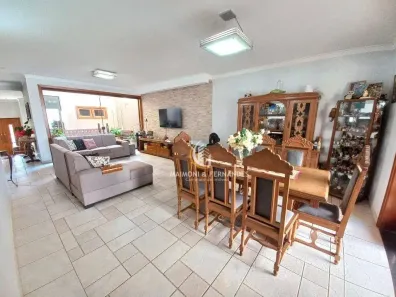 Casa com 5 Quartos à venda, 374m² no Zona Central, Rio Claro