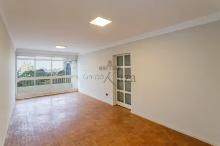 Apartamento com 2 Quartos para alugar, 95m² no Cerqueira César, São Paulo