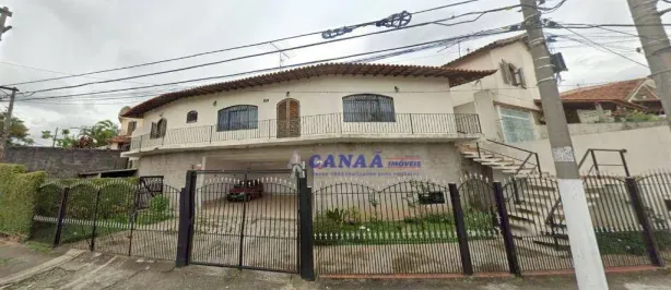 Casa com 3 Quartos à venda, 224m² no Jardim Umarizal, São Paulo