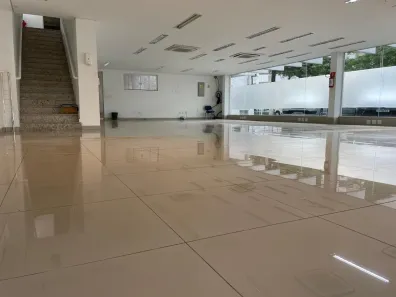 Ponto Comercial para alugar, 399m² no Vila Mathias, Santos