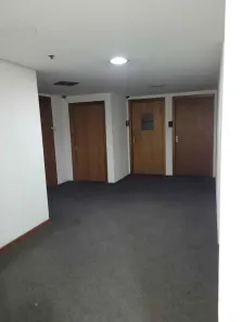 Galpão/Depósito/Armazém com 1 Quarto para alugar, 121m² no Floresta, Porto Alegre