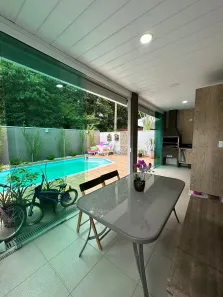Sobrado com 3 Quartos à venda, 195m² no Parque Califórnia, Jacareí