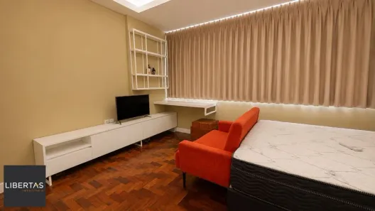 Kitnet à venda, 21m² no Farroupilha, Porto Alegre
