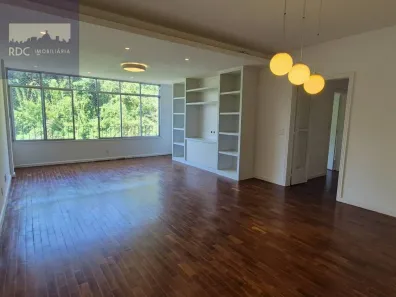 Apartamento com 3 Quartos para alugar, 140m² no Laranjeiras, Rio de Janeiro