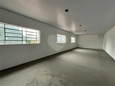 Galpão/Depósito/Armazém à venda, 445m² no Chora Menino, São Paulo