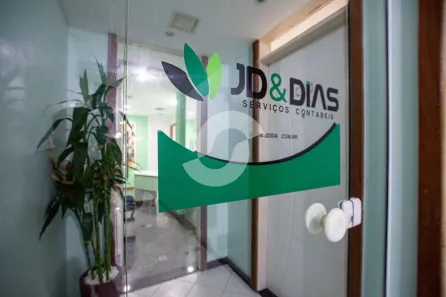 Sala Comercial à venda, 90m² no Centro, Niterói