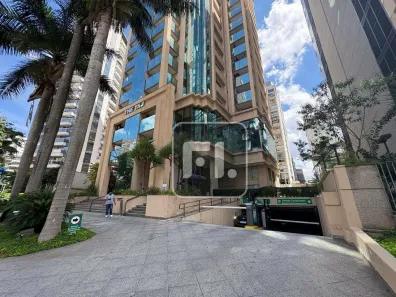 Sala Comercial para alugar, 101m² no Vila Olímpia, São Paulo