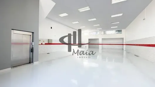 Imóvel Comercial à venda, 601m² no Jardim Stella, Santo André