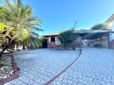 Casa com 3 Quartos à venda, 230m² no Centro, São José