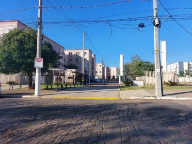 Apartamento com 2 Quartos à venda, 40m² no Mário Quintana, Porto Alegre