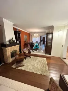 Sobrado com 4 Quartos à venda, 258m² no Vila Guiomar, Santo André