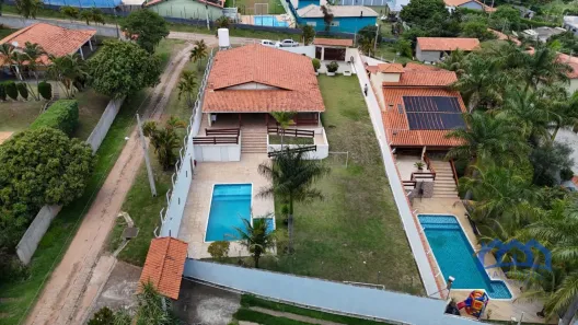 Fazenda/Sítio com 3 Quartos à venda, 1000m² no , Mairinque