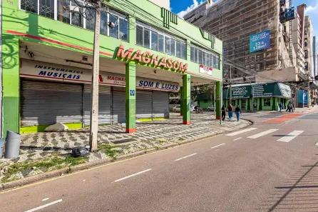 Ponto Comercial à venda, 455m² no Centro, Curitiba
