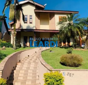Casa de Condomínio com 3 Quartos à venda, 350m² no Arujázinho I, II e III, Arujá